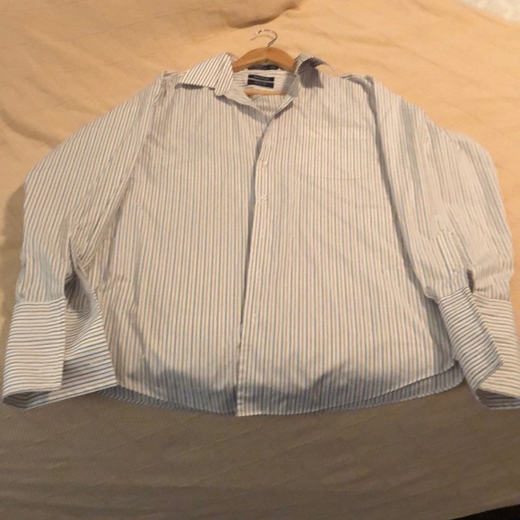 Dress shirt - Picture 2 of 3